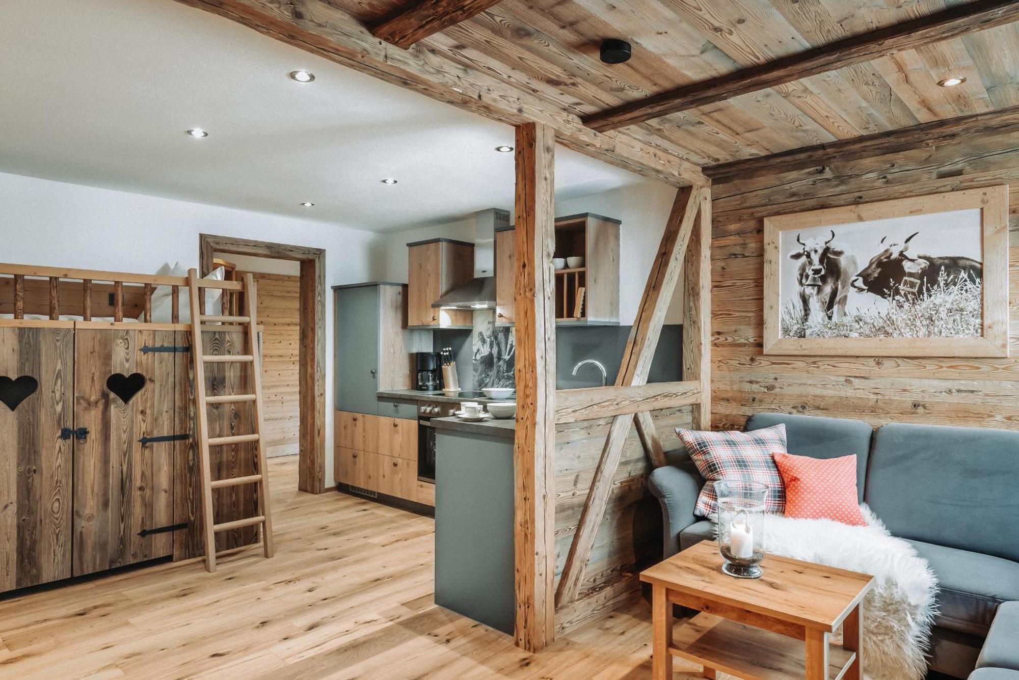 Alpzitt-Chalets Burgberg  Room photo